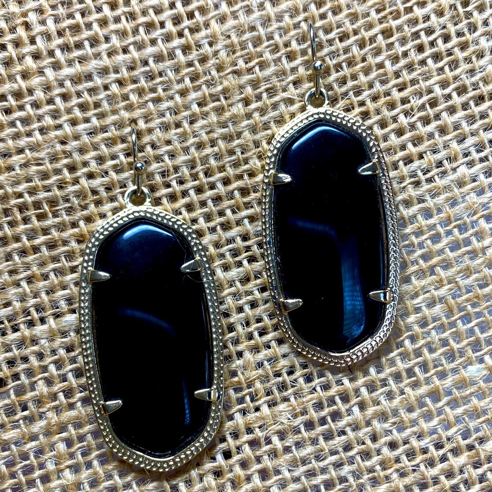 Kendra Scott Black Elle Gold Drop Earrings